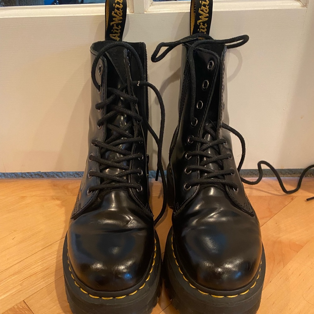 Jadon Dr Martens